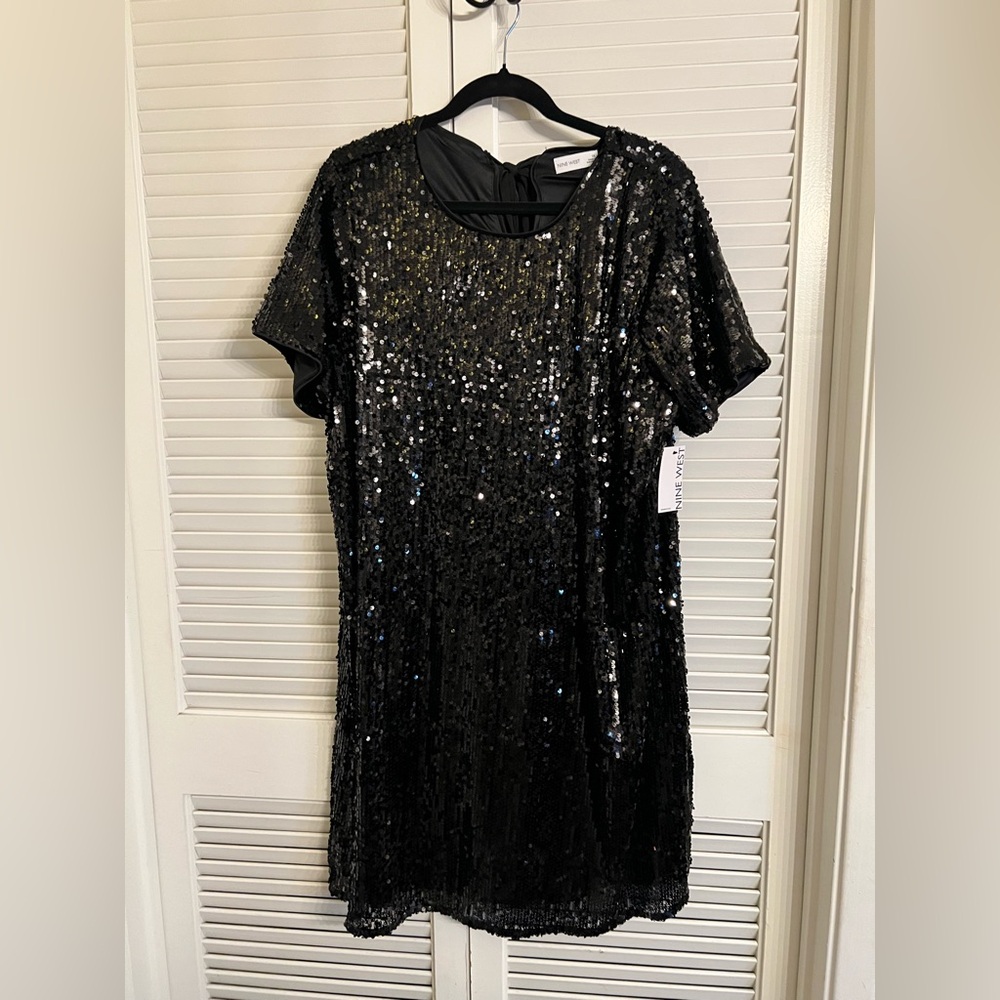 Nine West Black Sequin Short Sleeve Dress